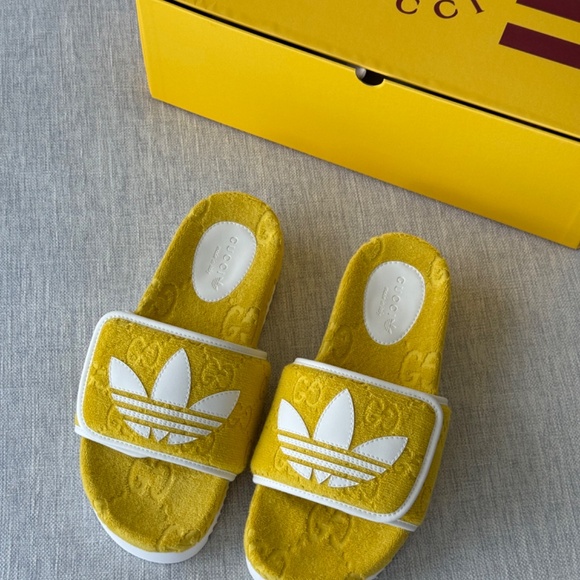 NIB Adidas x Gucci Slide GG women's Platform Sandals yellow Made in Italy - Picture 2 of 6
